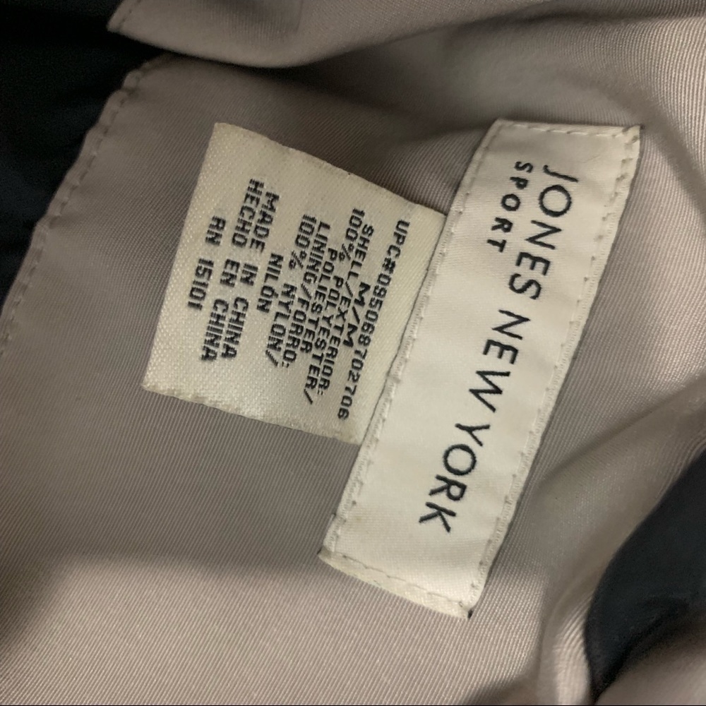 Jones New York Women’s Sports Jacket -‎ Size Medium - Picture 8 of 8
